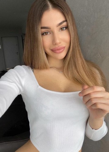 Карина, Г. Хрустальный